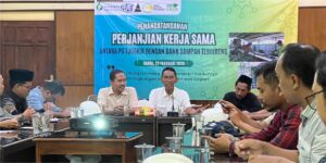 Penandatanganan MoU Pengelolaan Sampah PG Tjoekir dengan BST